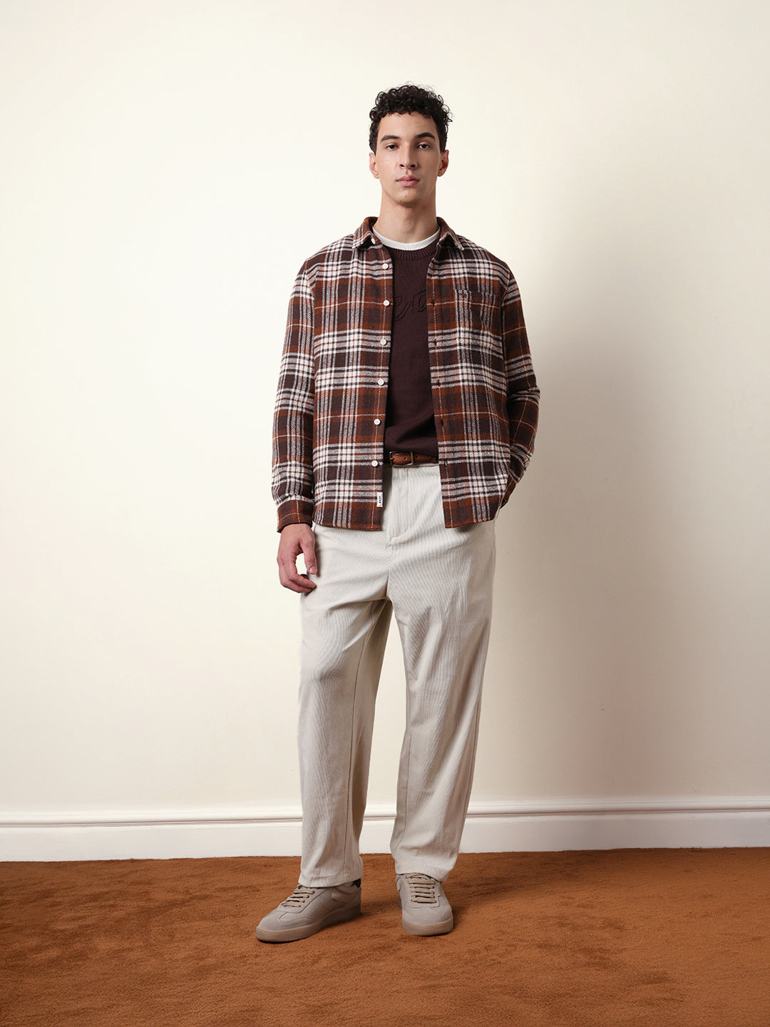 Men Modern Fit Casual Shirt