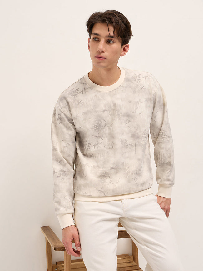 Men White Relaxed Fit Crew Neck T-Shirt