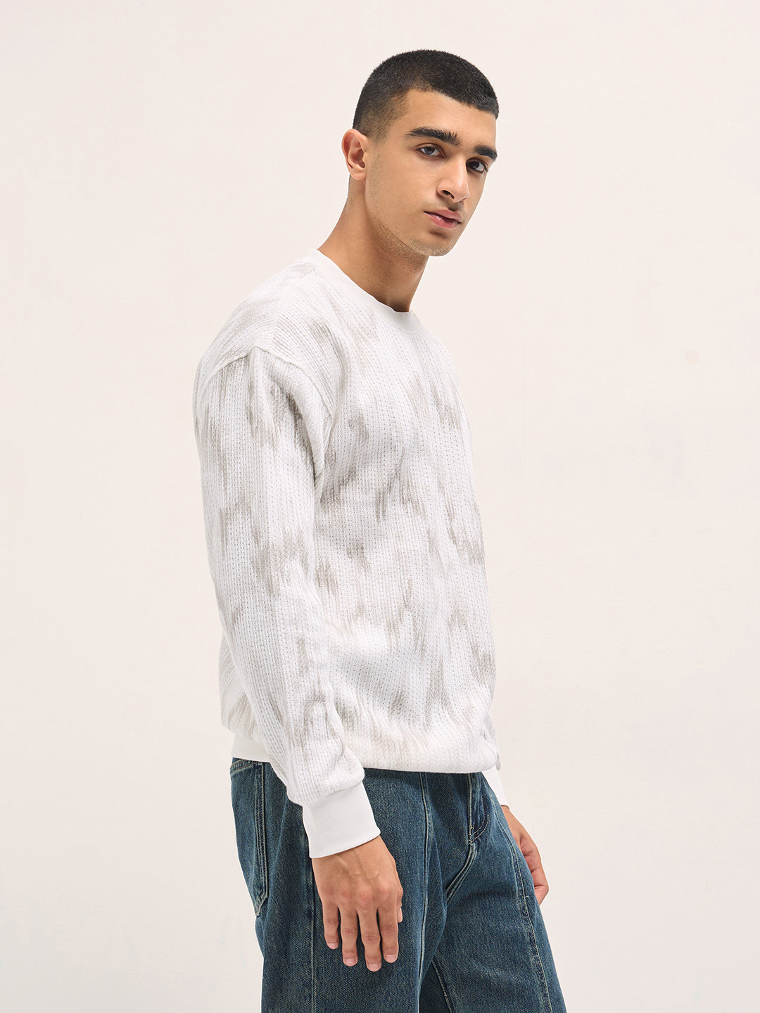 Men White Regular Fit Textured Crew Neck T-shirt