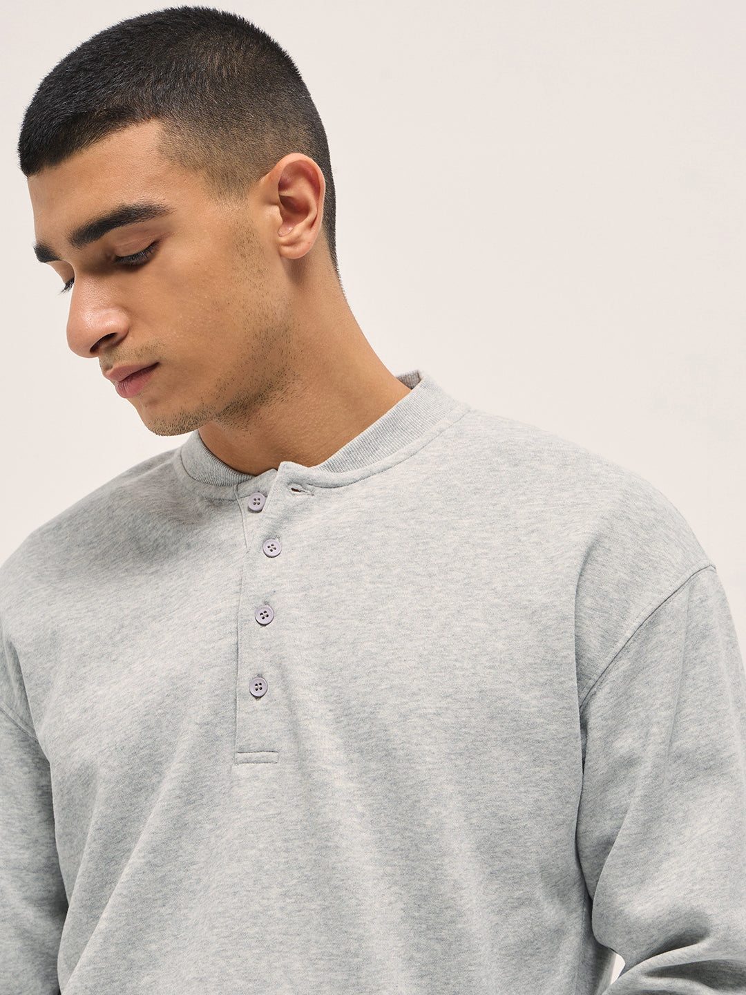 Men Light Grey Solid Relaxed Fit Henley Neck T-Shirt