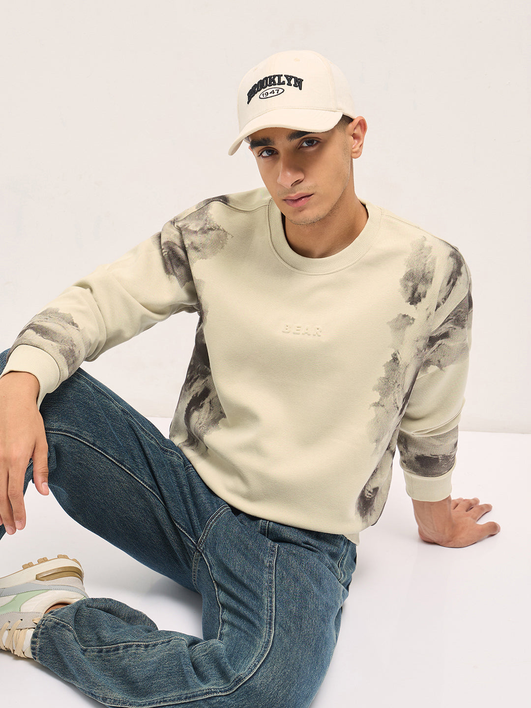 Men Beige Relaxed Fit Crew Neck T-Shirt