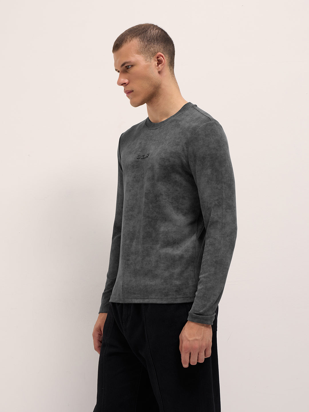Men Grey Slim Fit Crew Neck T-Shirt