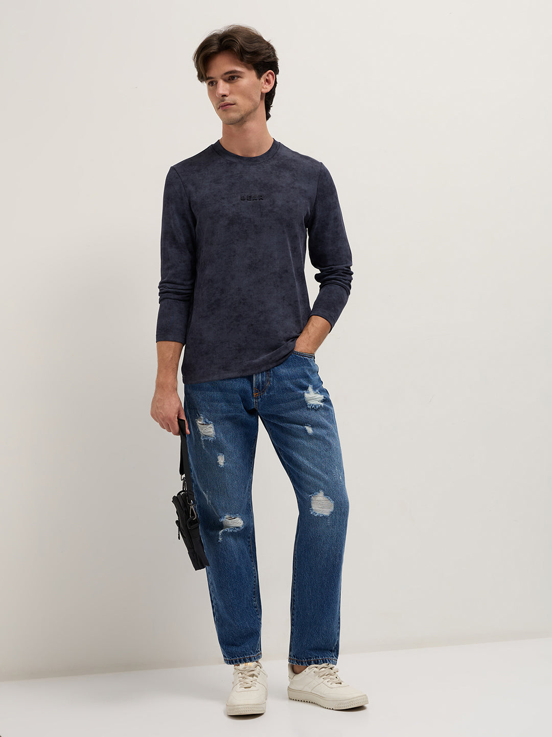 Men Blue Slim Fit Crew Neck T-Shirt