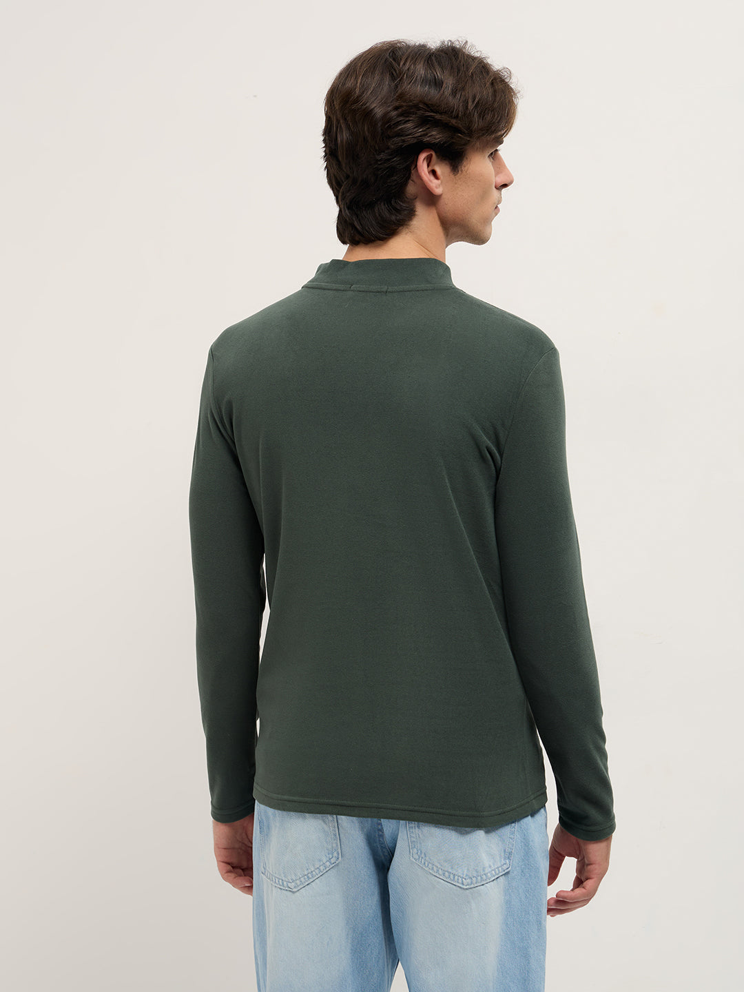 Men Green Slim Fit Crew Neck T-Shirt
