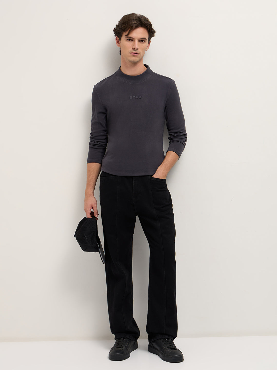 Men Grey Slim Fit Crew Neck T-Shirt