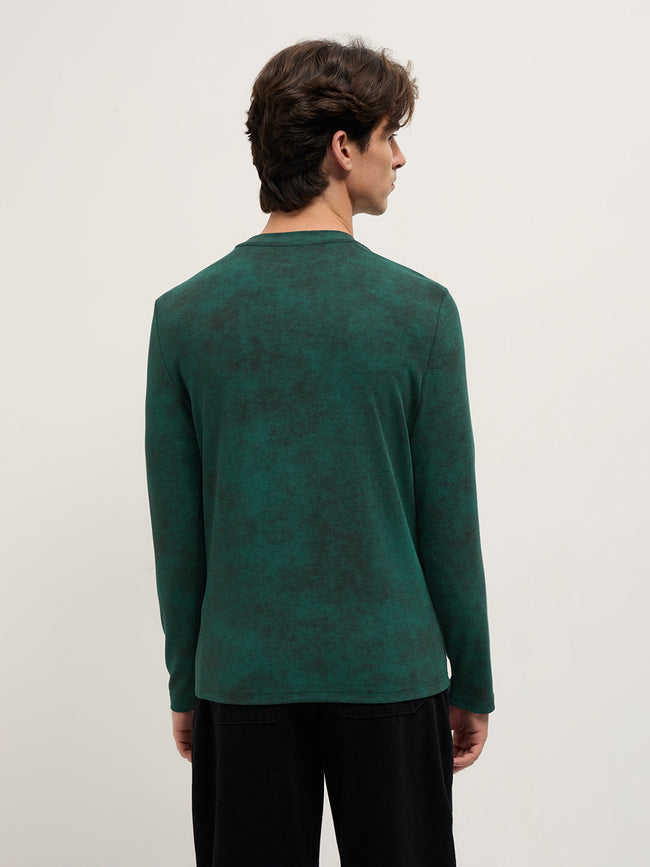 Men Green Slim Fit Crew Neck T-Shirt