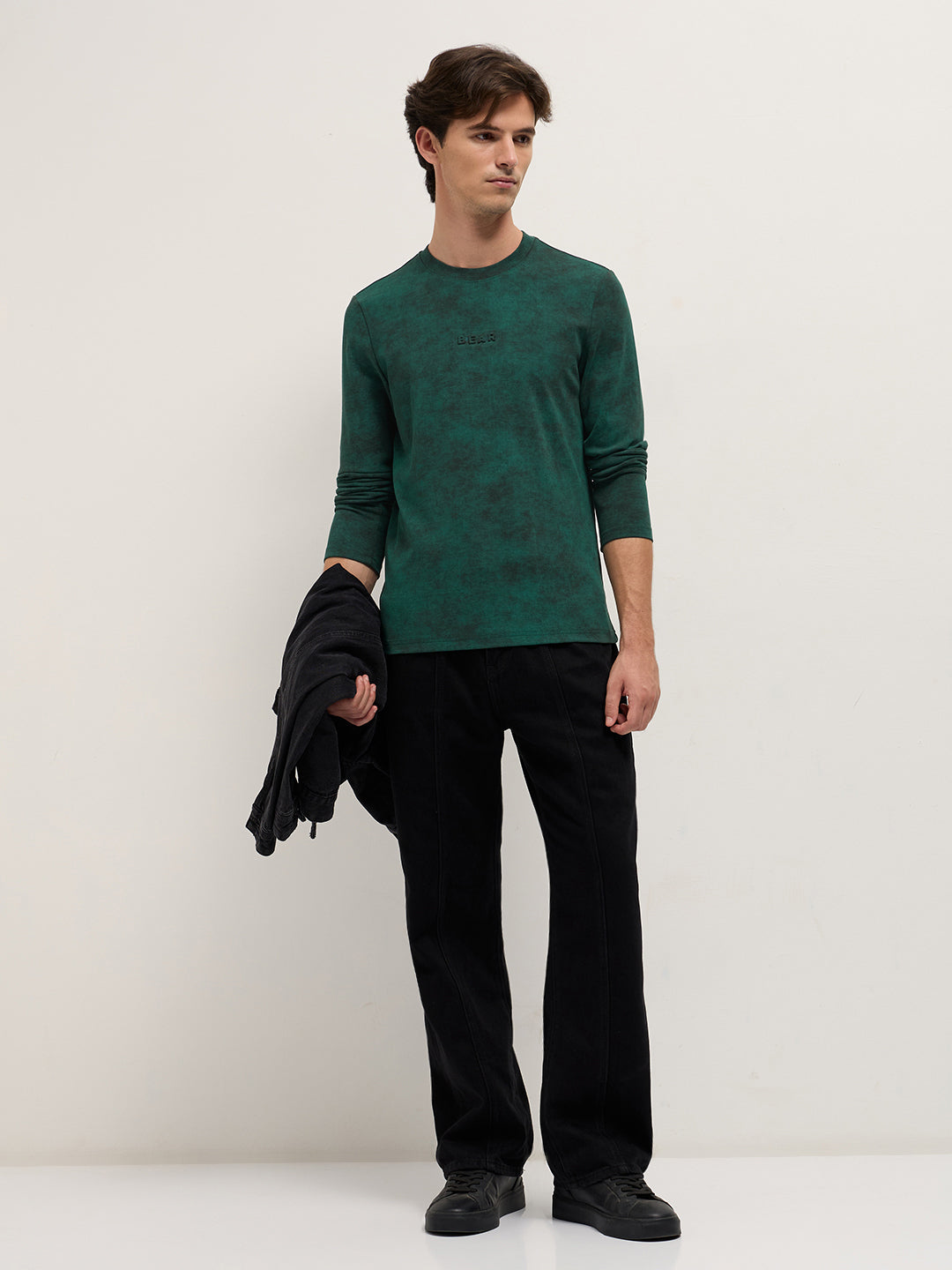 Men Green Slim Fit Crew Neck T-Shirt