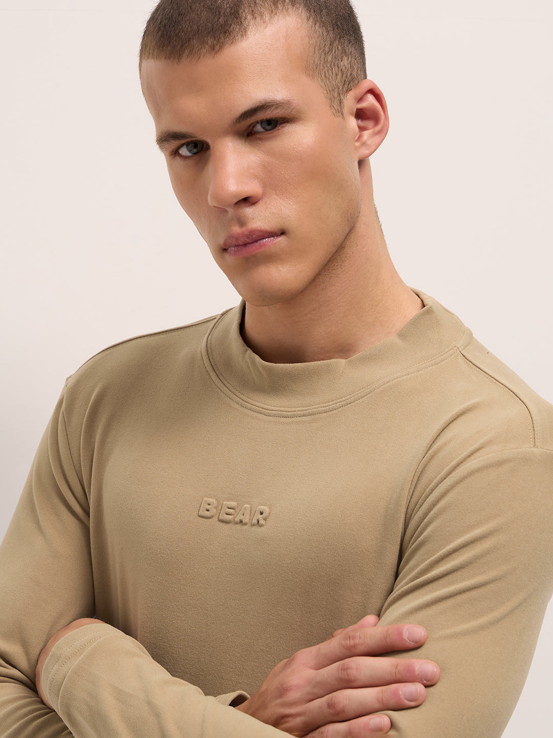 Men Beige Slim Fit Crew Neck T-Shirt