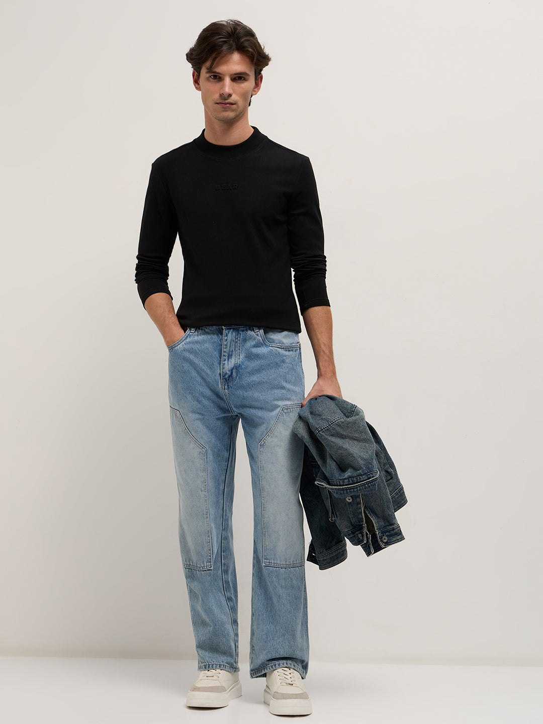 Men Black Slim Fit Crew Neck T-Shirt