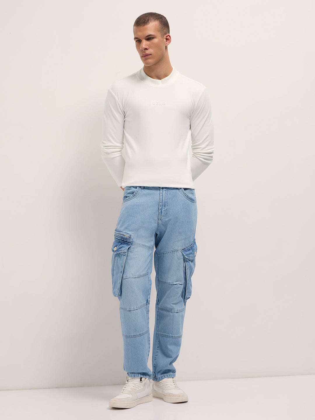 Men White Slim Fit Crew Neck T-Shirt