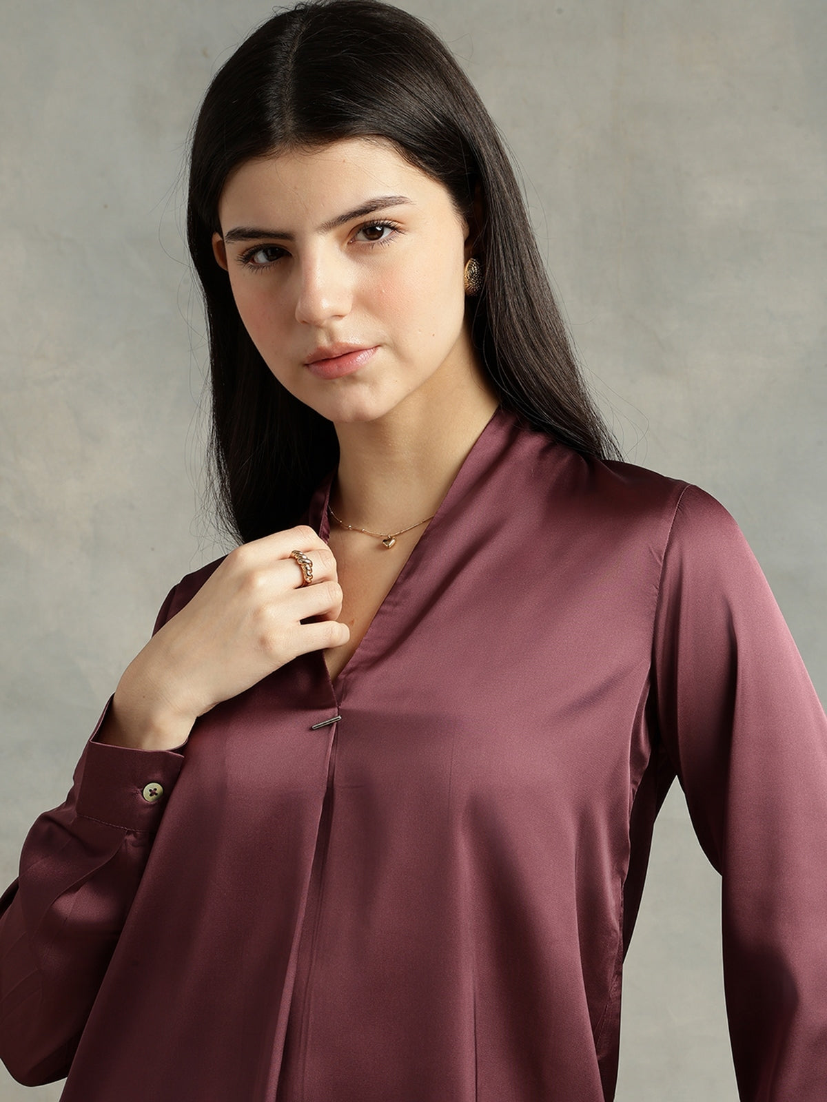 Women Purple Satin V-Neck Top