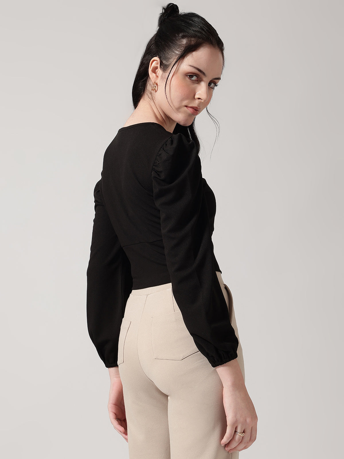 Women Black Solid V-Neck Top