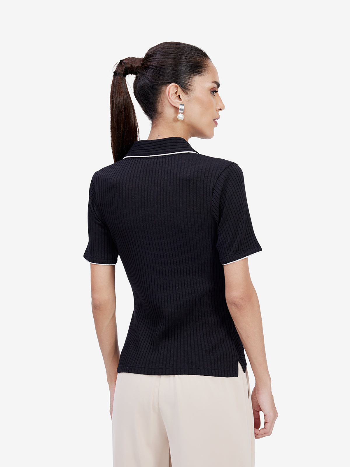 Women Black Short Sleeves Top