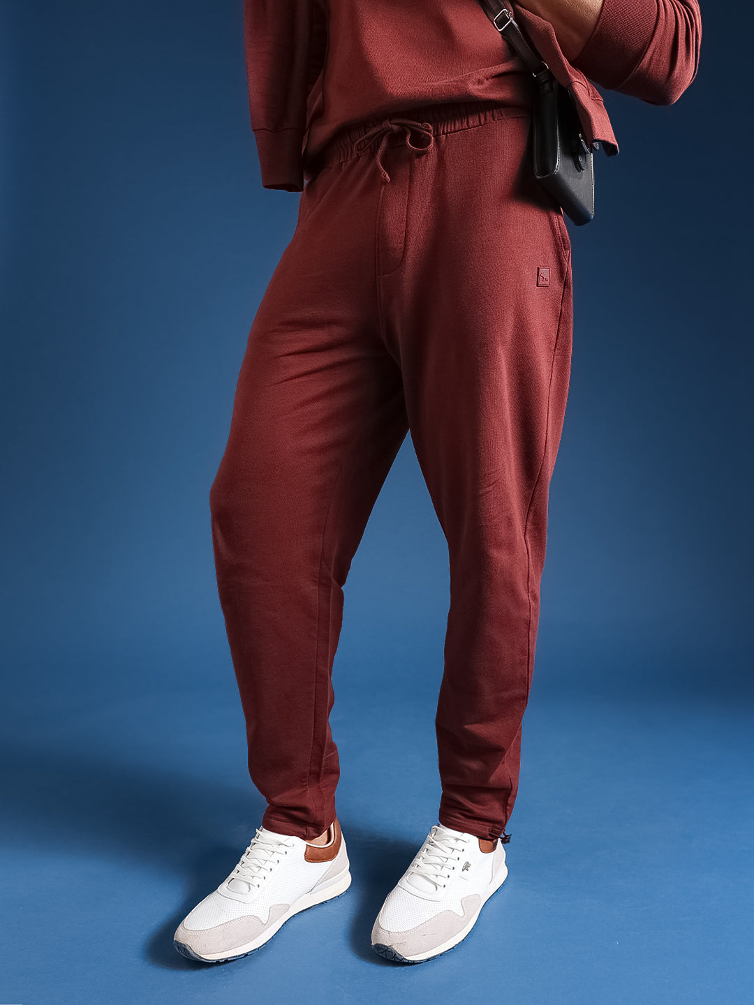 Men Solid Cotton Relaxed Fit Jogger