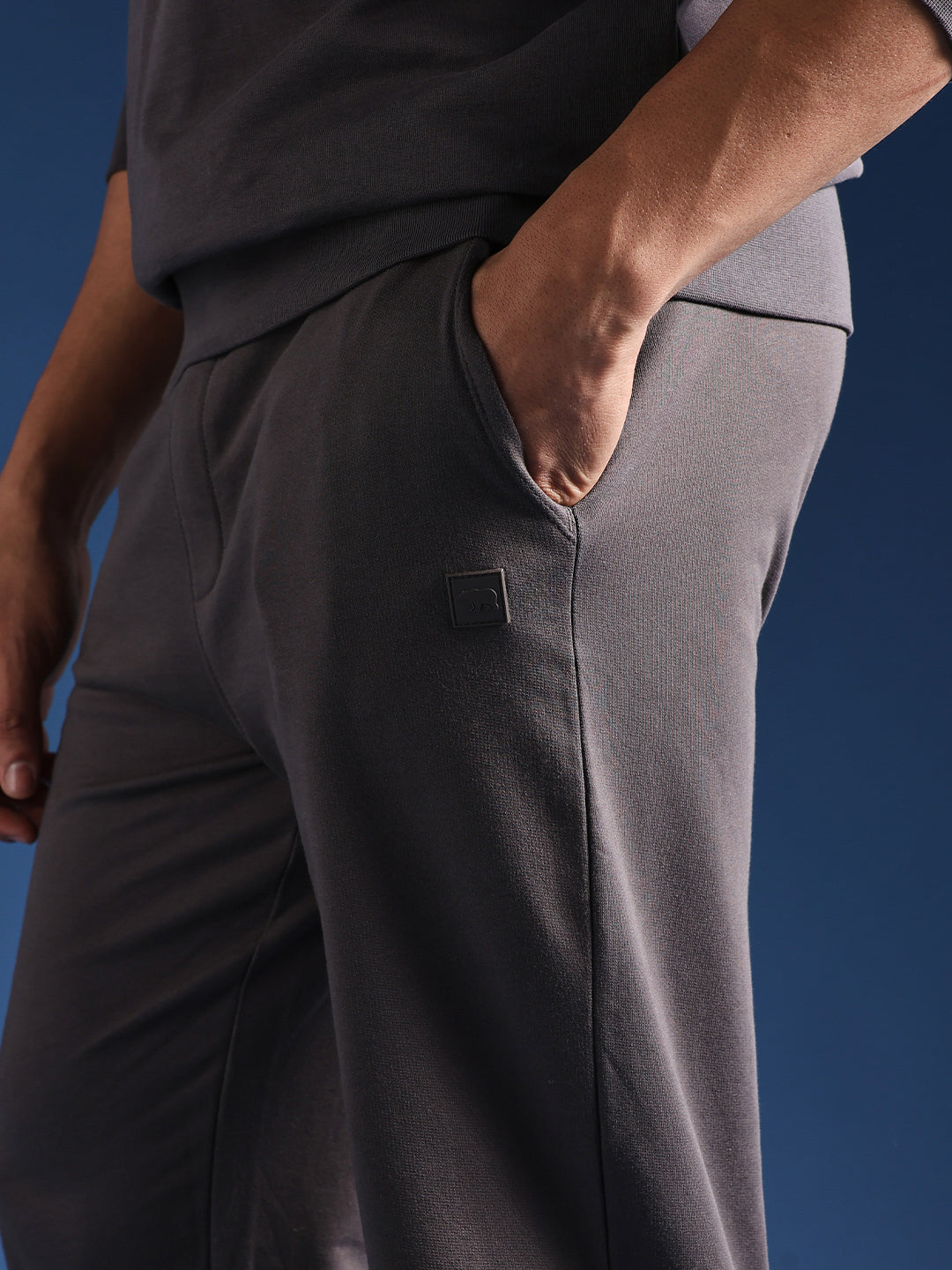 Men Solid Cotton Relaxed Fit Jogger