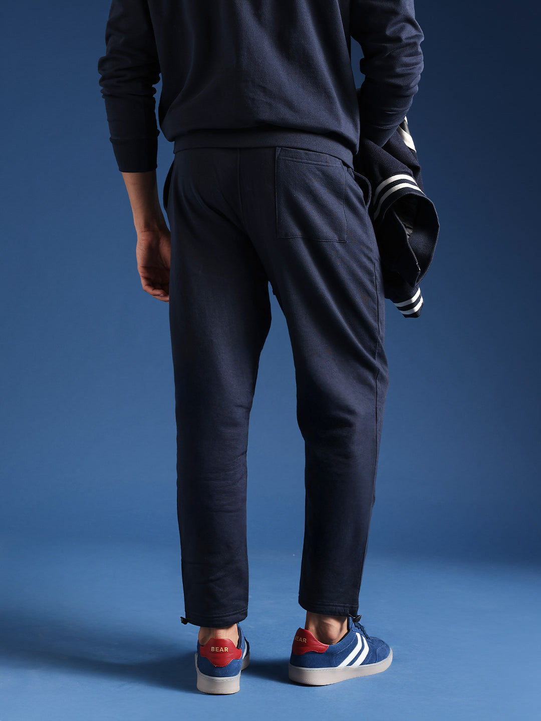 Men Solid Cotton Relaxed Fit Jogger