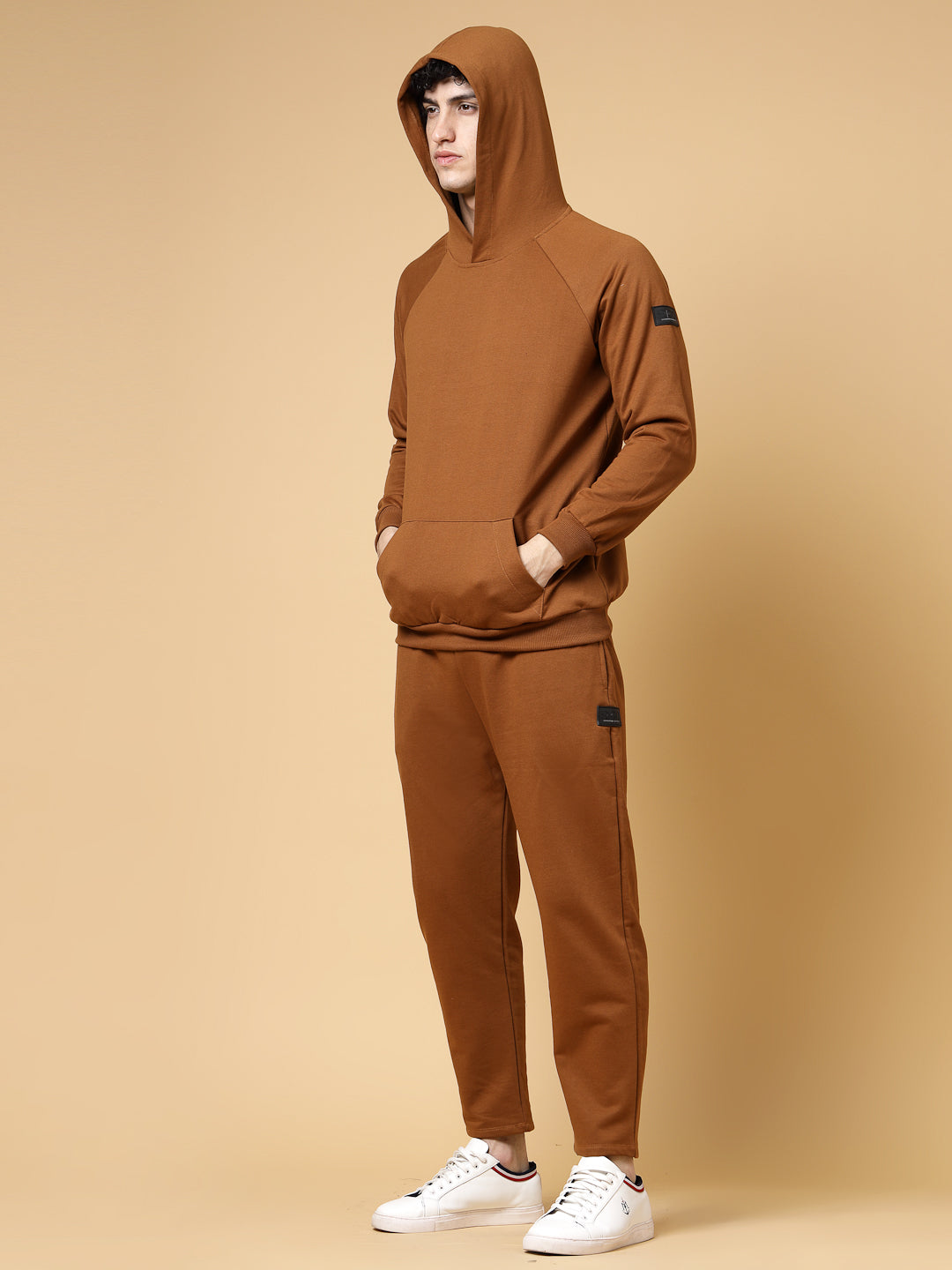 Men Brown Oversized Solid Fleece Co-ords