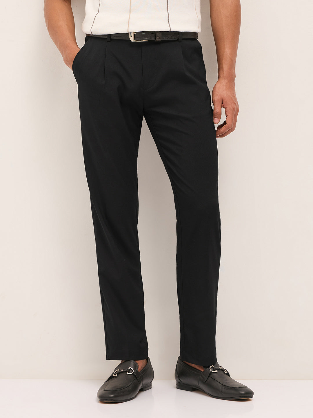 Men Black Solid Regular Fit Formal Trousers