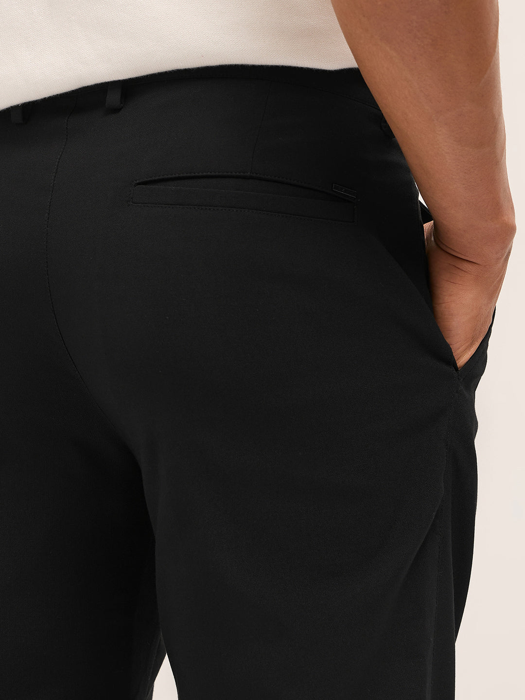 Men Black Solid Regular Fit Formal Trousers