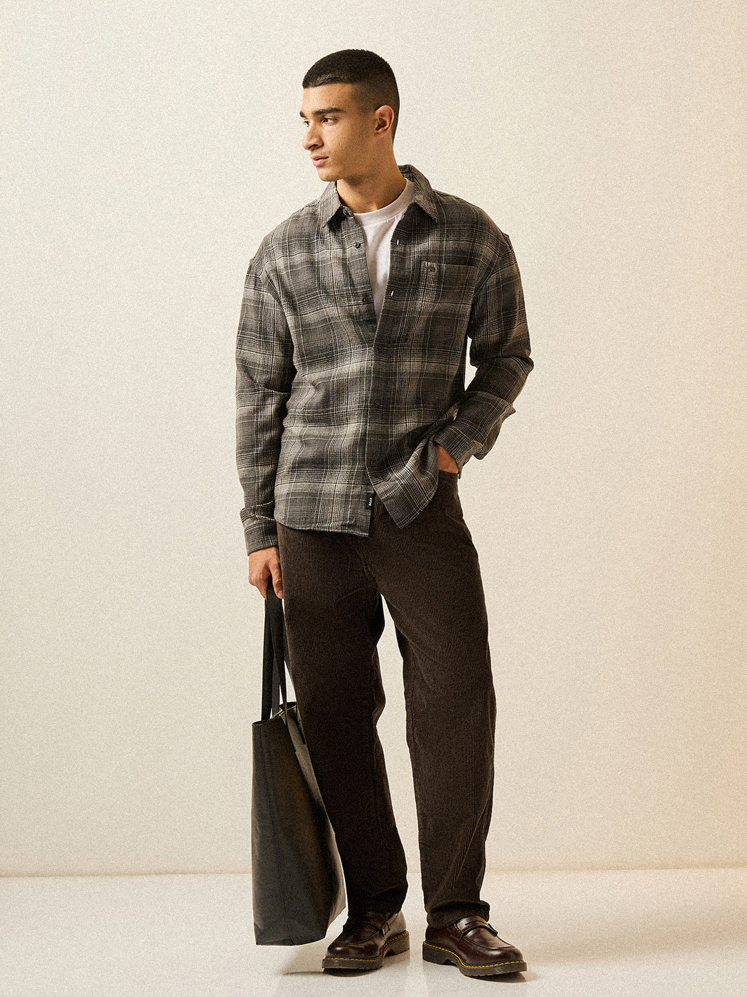 Men Olive Solid Baggy Fit Corduroy Cotton Pant