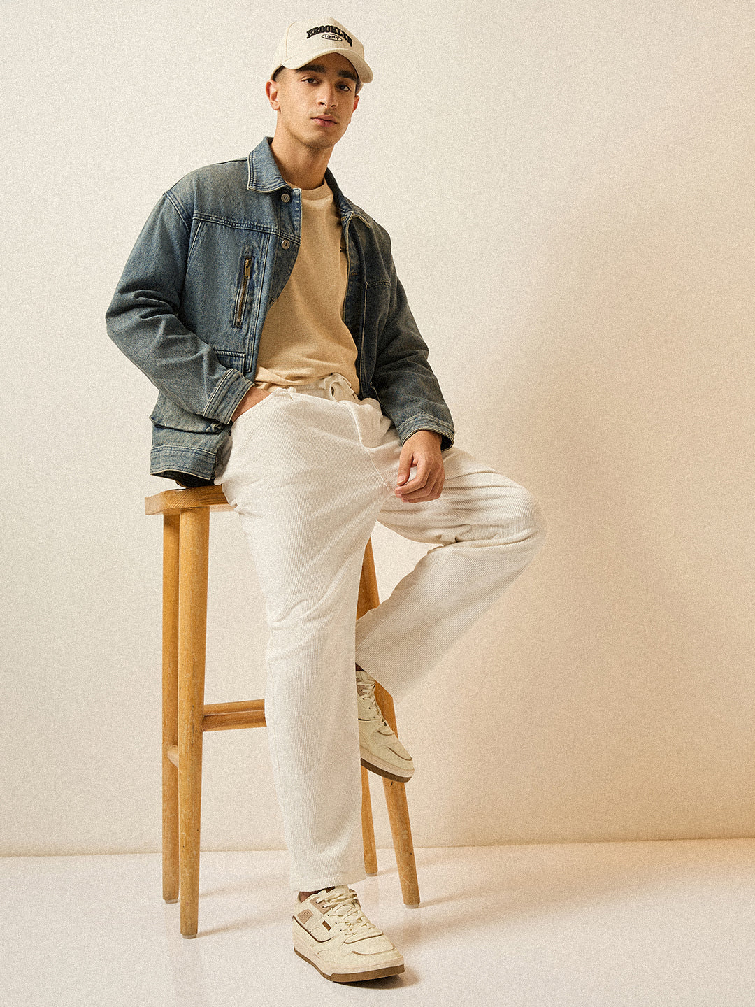 Men White Solid Baggy Fit Corduroy Cotton Pant