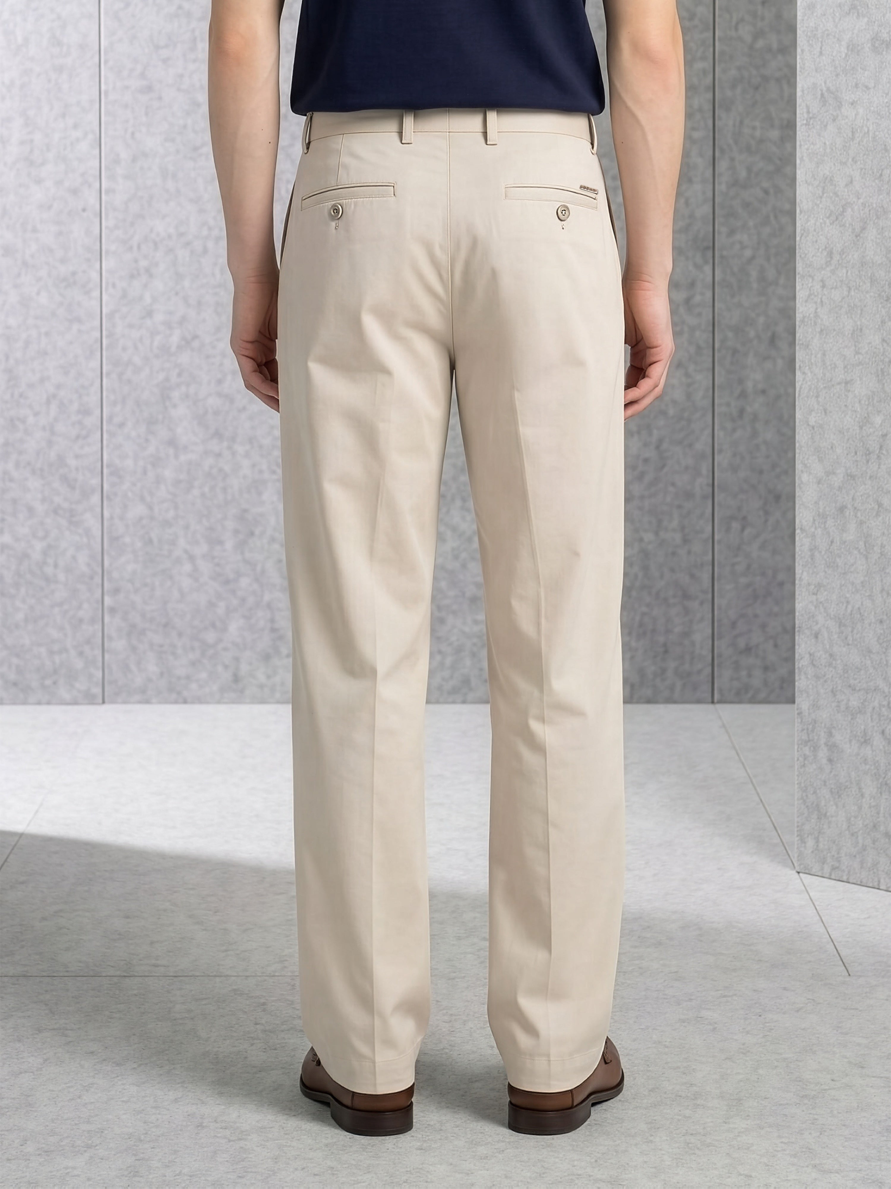 Men Cream Solid Cargo Pants