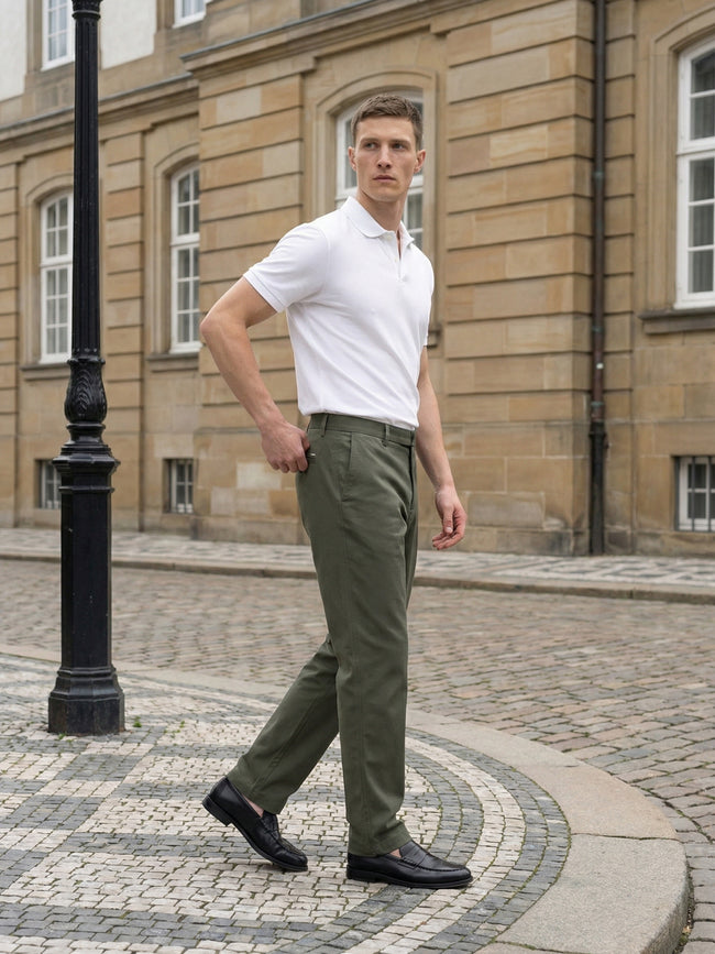 Men Olive Solid Casual Trouser