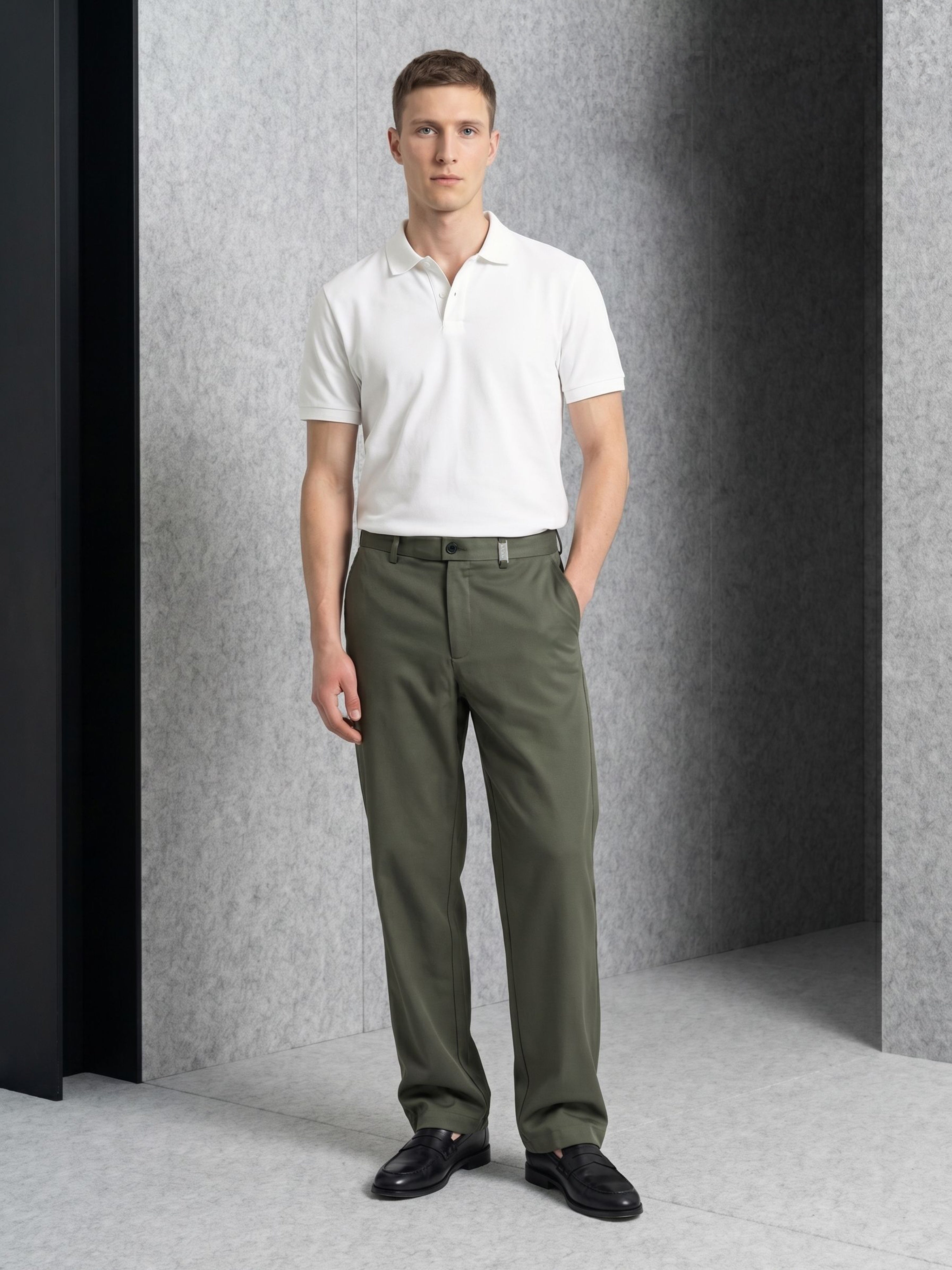 Men Olive Solid Casual Trouser