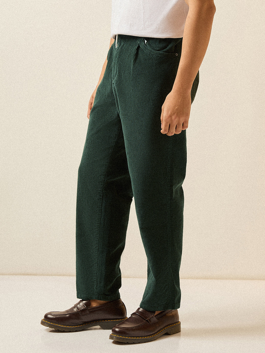 Men Dark Green Solid Baggy Fit Corduroy Cotton Pant