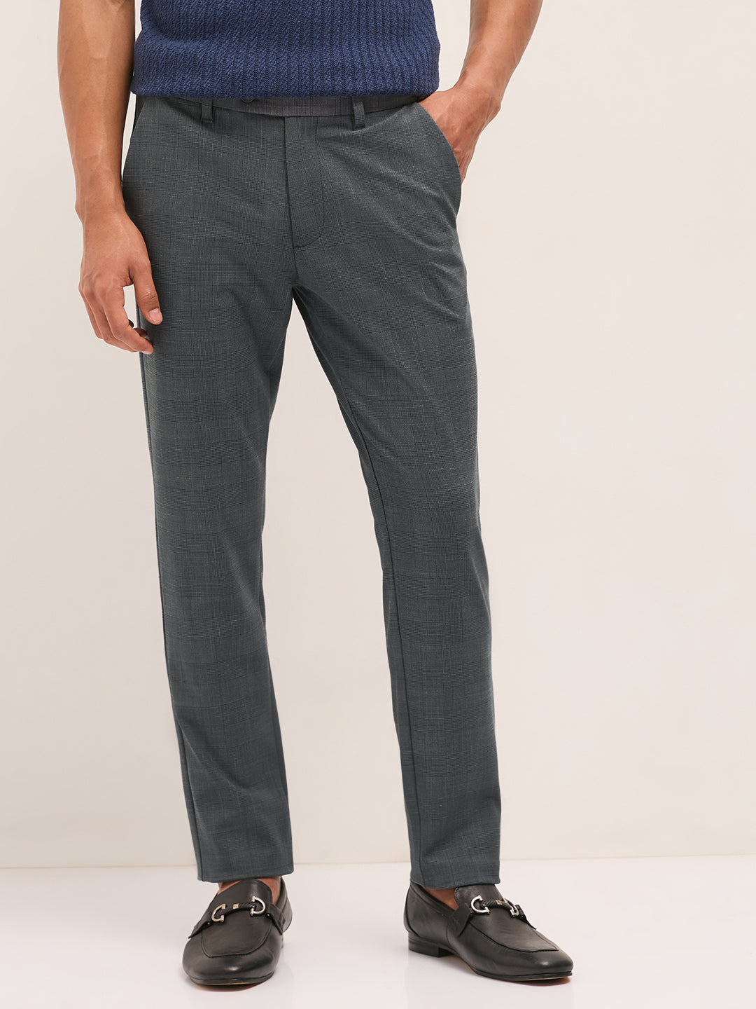 Men Grey Woven Design Slim Fit Formal Trousers