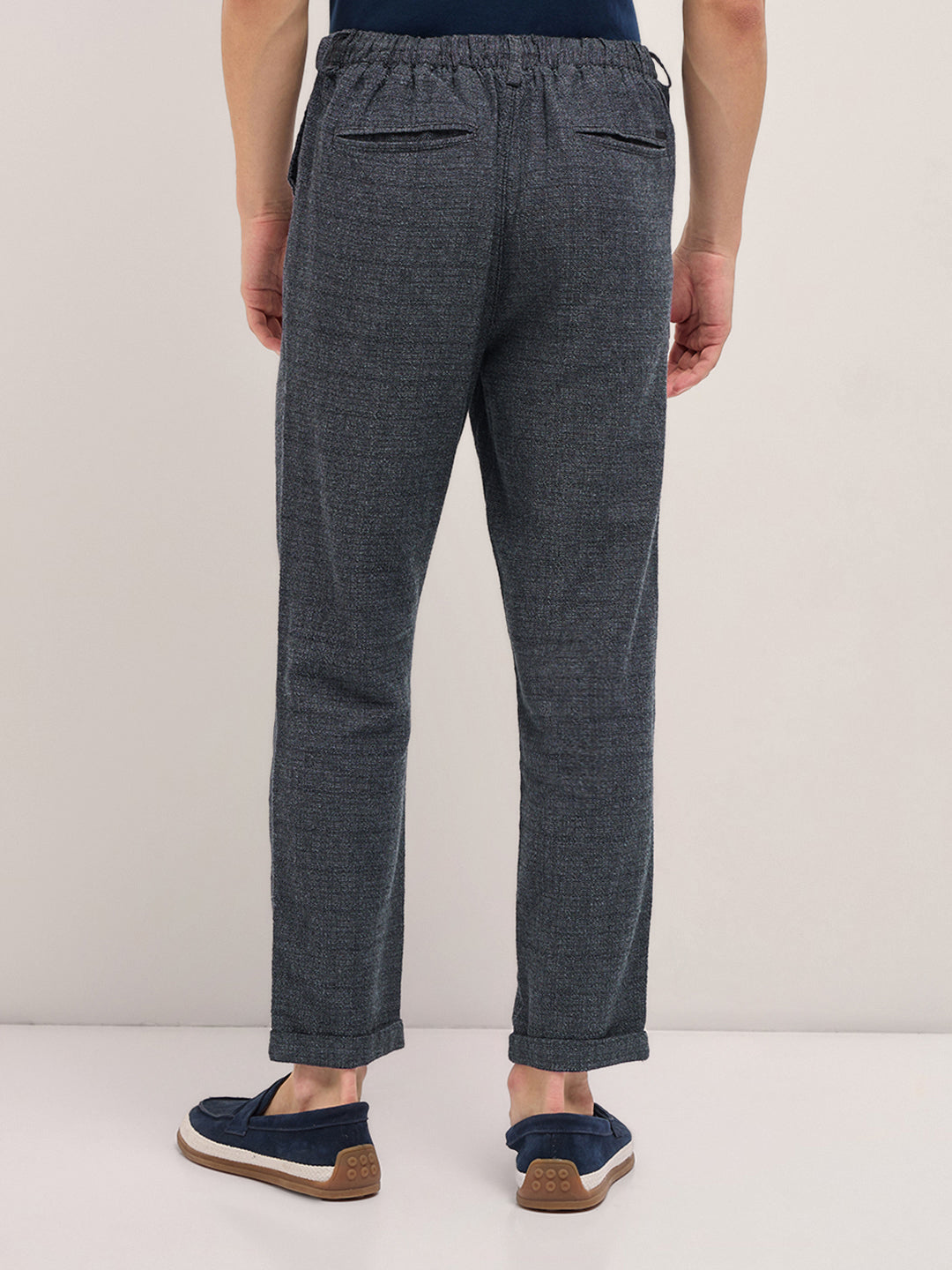Men Grey Self Design Tapered Fit Elasticated Waist Casual Trouser
