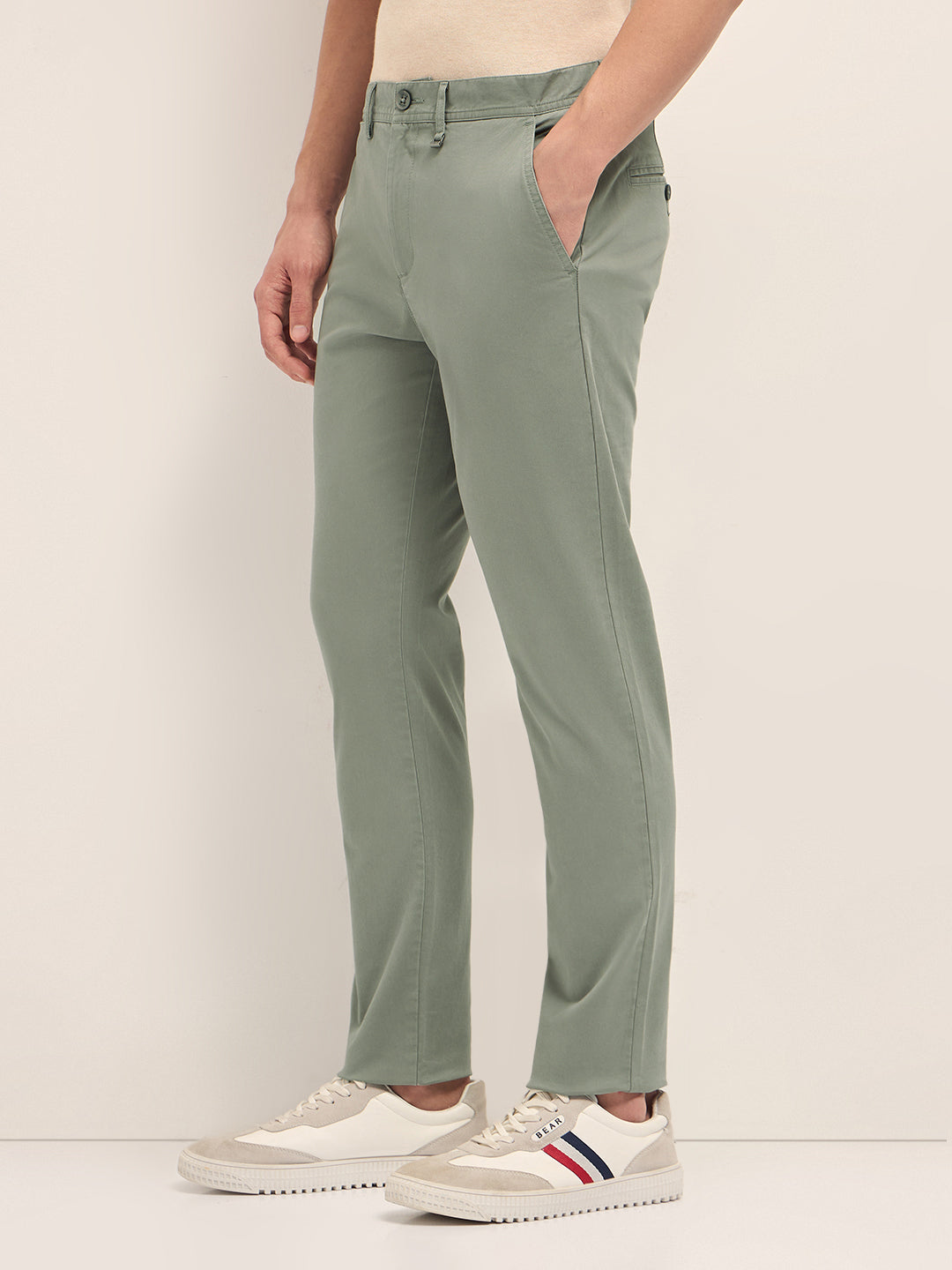 Men Solid Cotton Casual Trouser