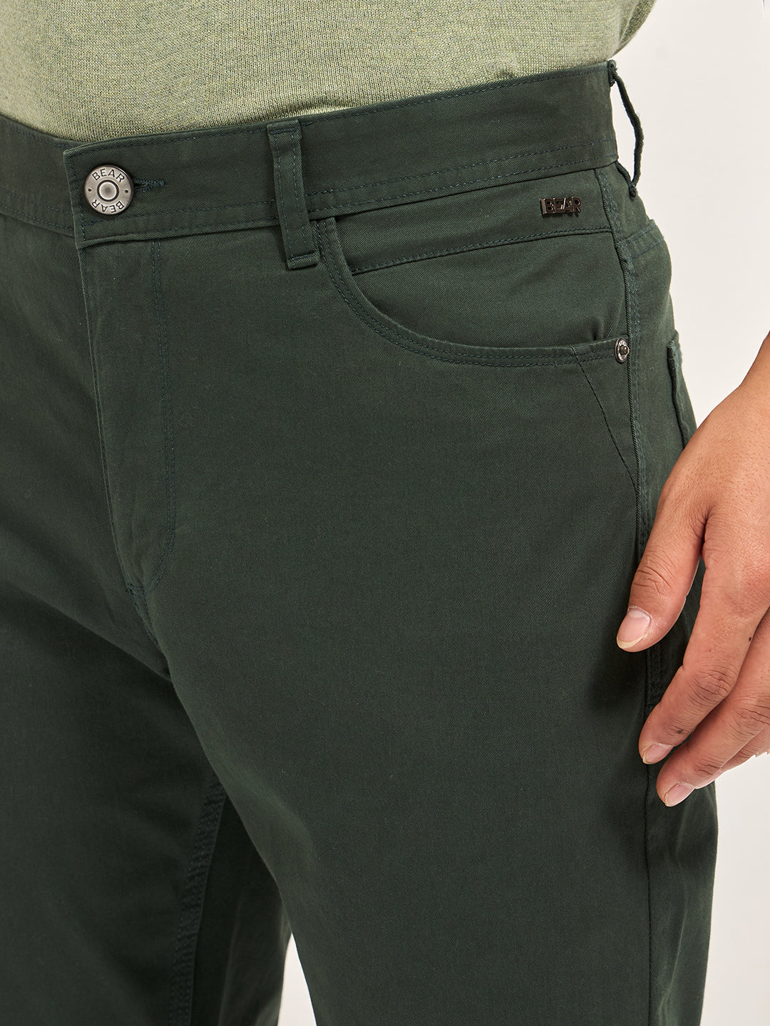 Men Green Solid Slim Fit Casual Chino Trouser
