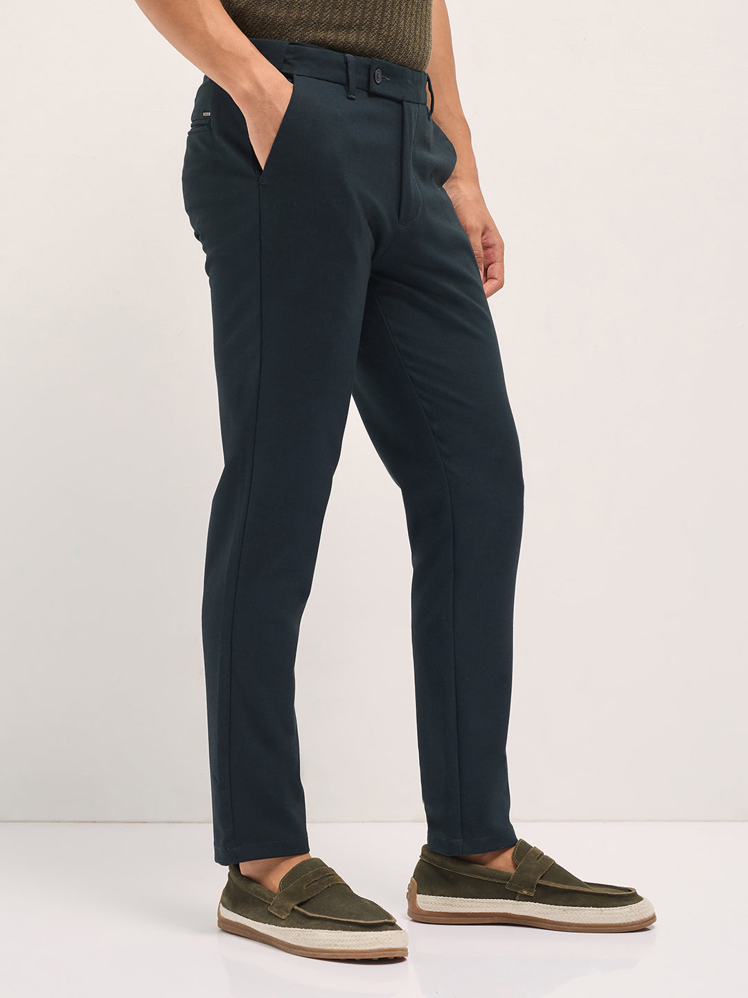 Men Dark Green Solid Polyester Blend Slim Fit Formal Trousers