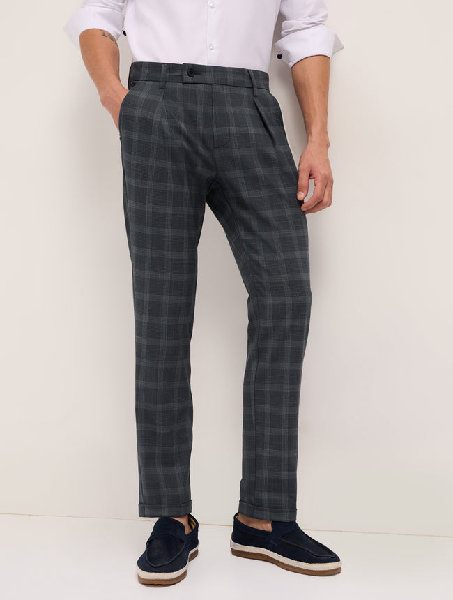 Men Woven Checked Formal Trouser