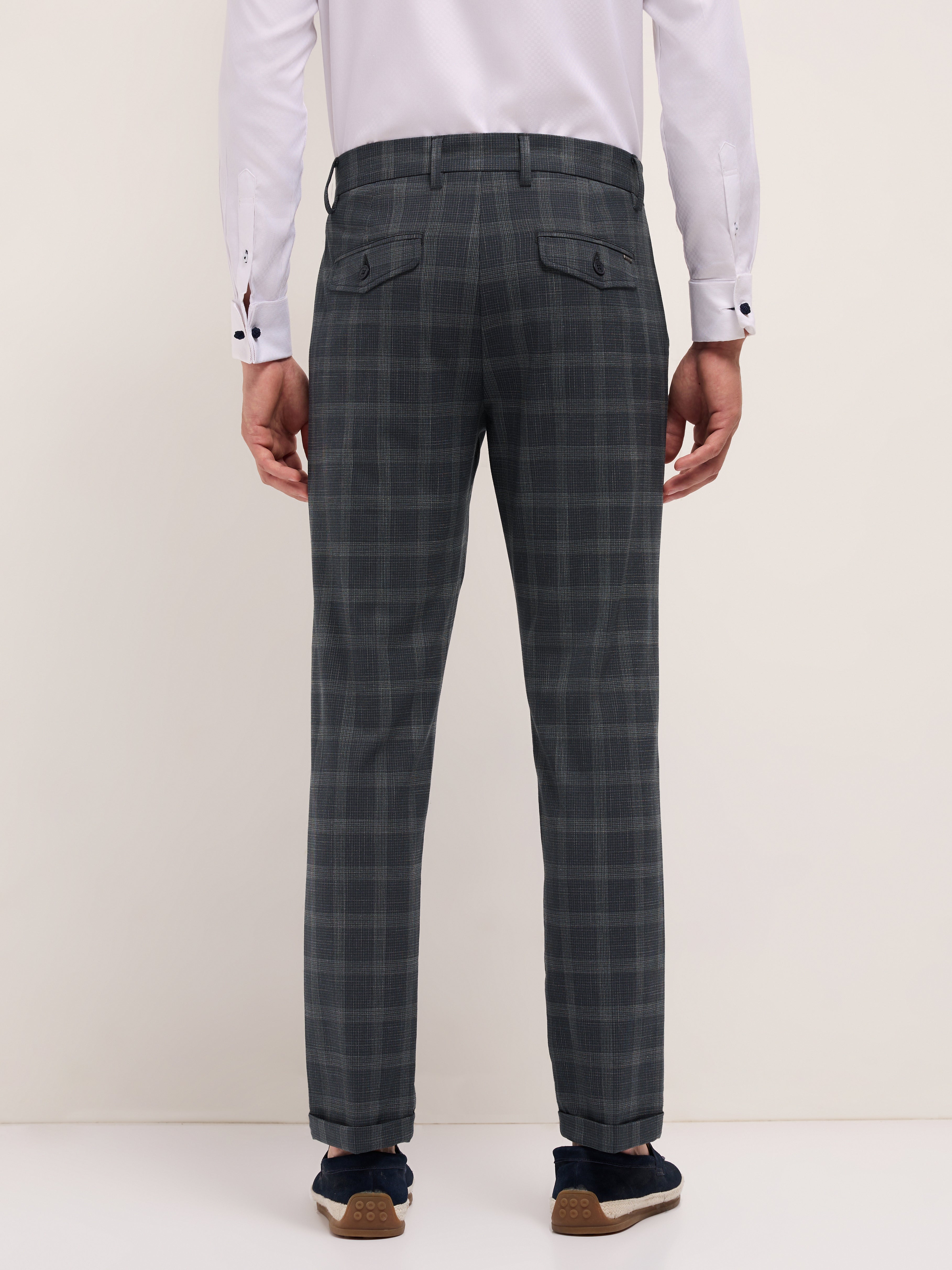 Men Woven Checked Formal Trouser
