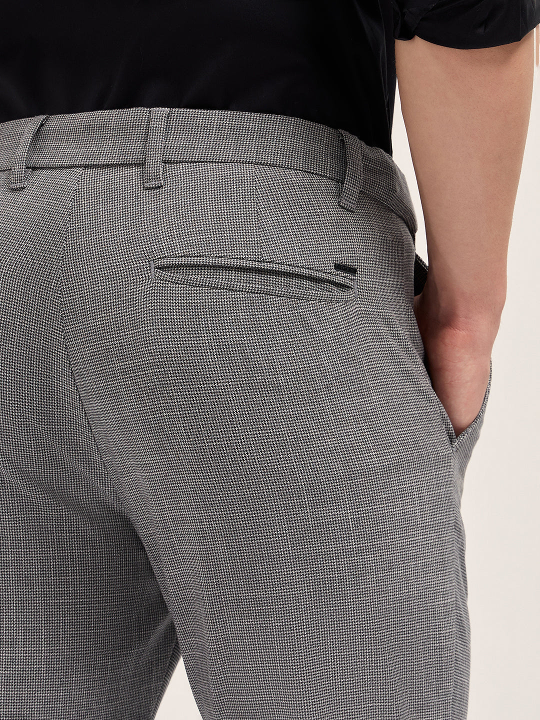 Men Grey Woven Design Slim Fit Formal Trousers