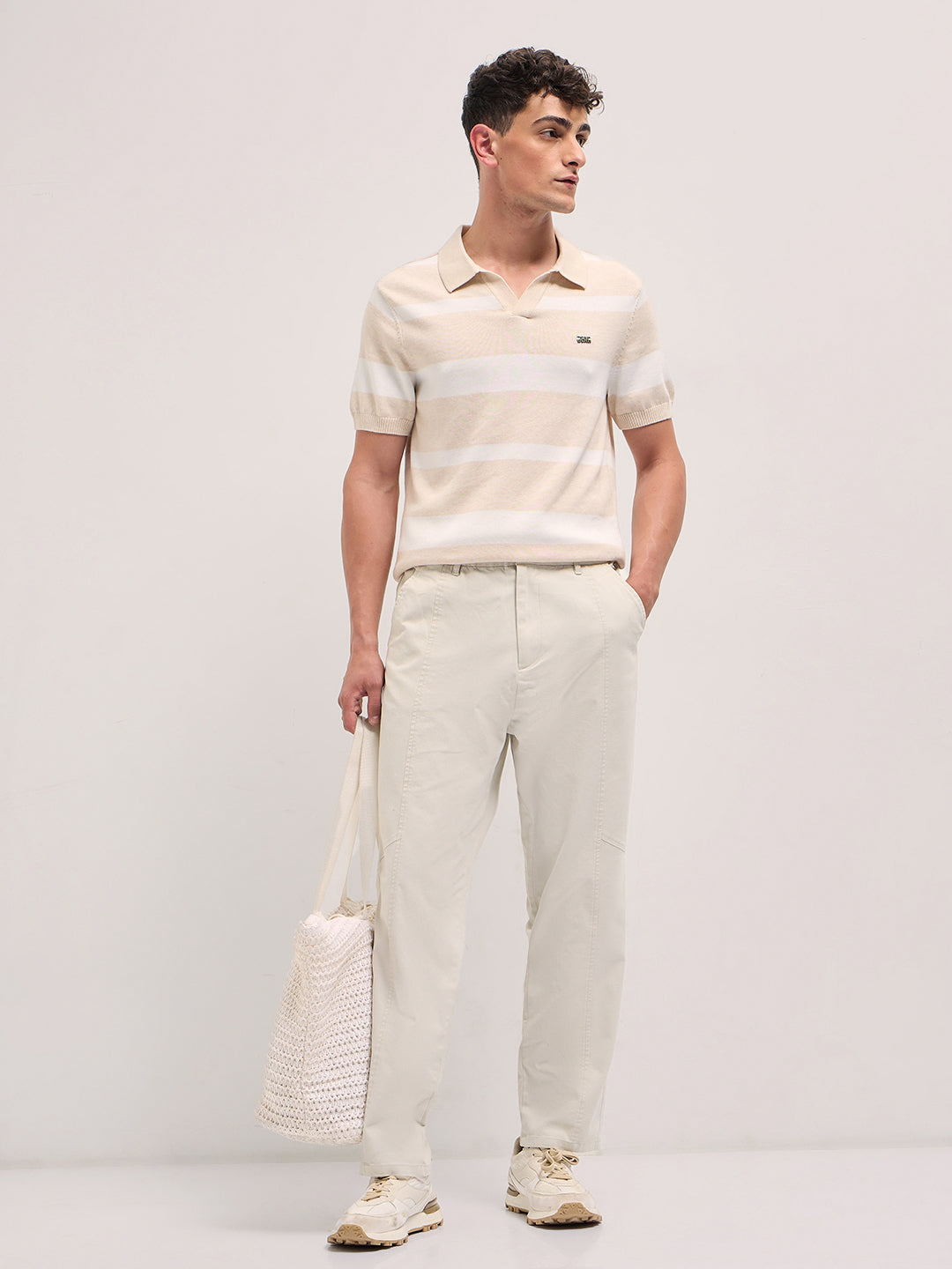 Men Cream Solid Baggy Fit Casual Trouser