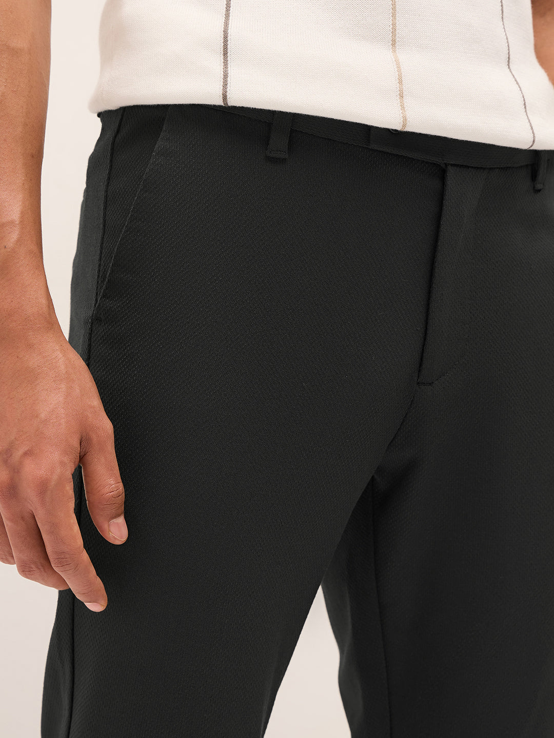 Men Grey Textured Polyester Blend Slim Fit Formal Trousers
