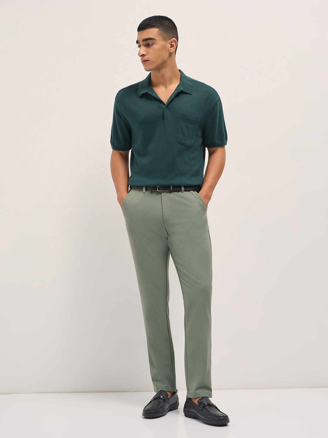 Men Green Solid Polyester Blend Slim Fit Formal Trousers
