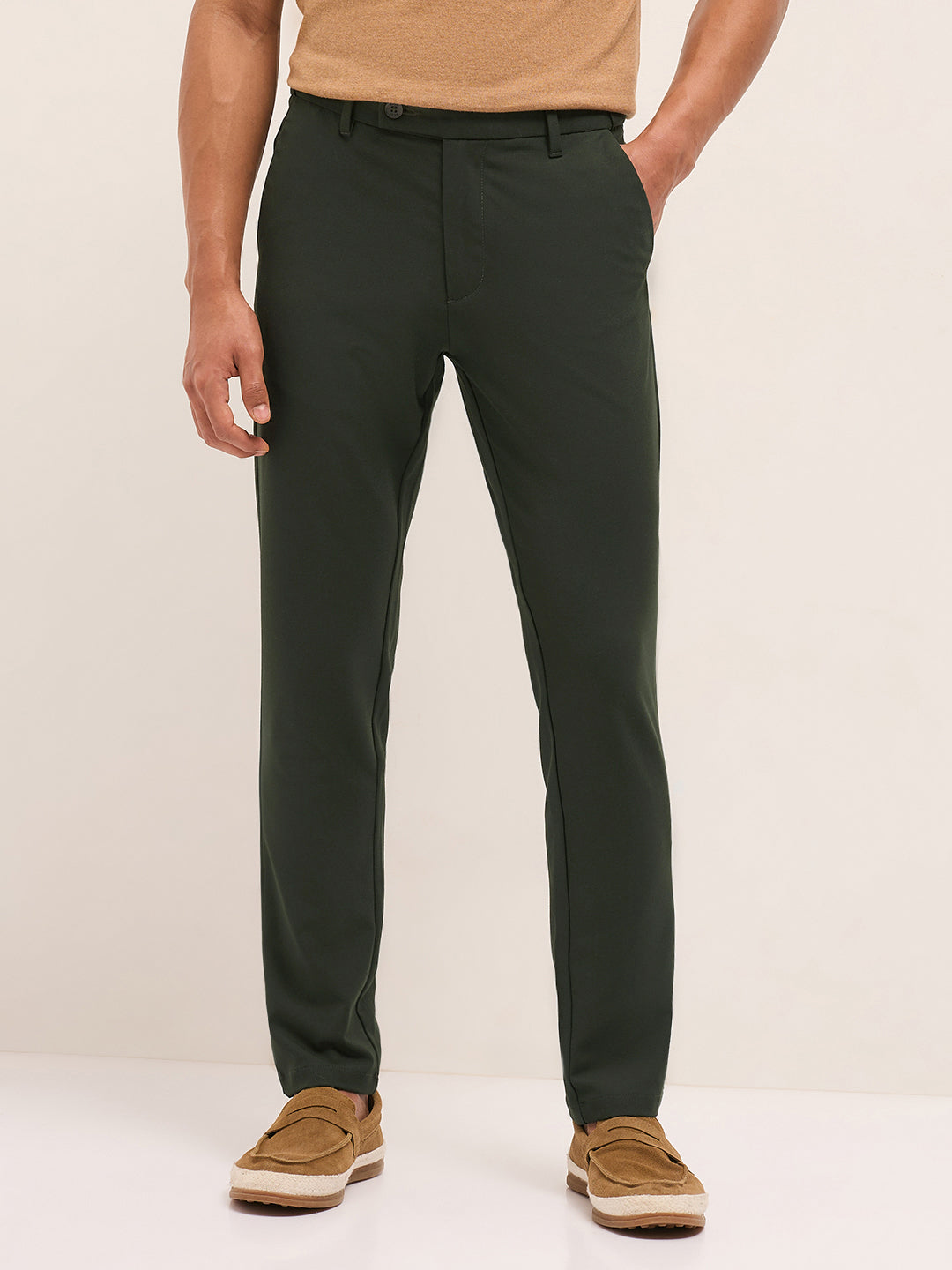 Men Olive Solid Polyester Blend Slim Fit Formal Trousers