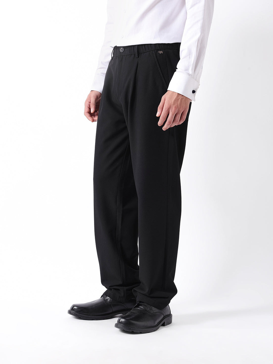 Men Black Solid Elasticated Casual Trouser