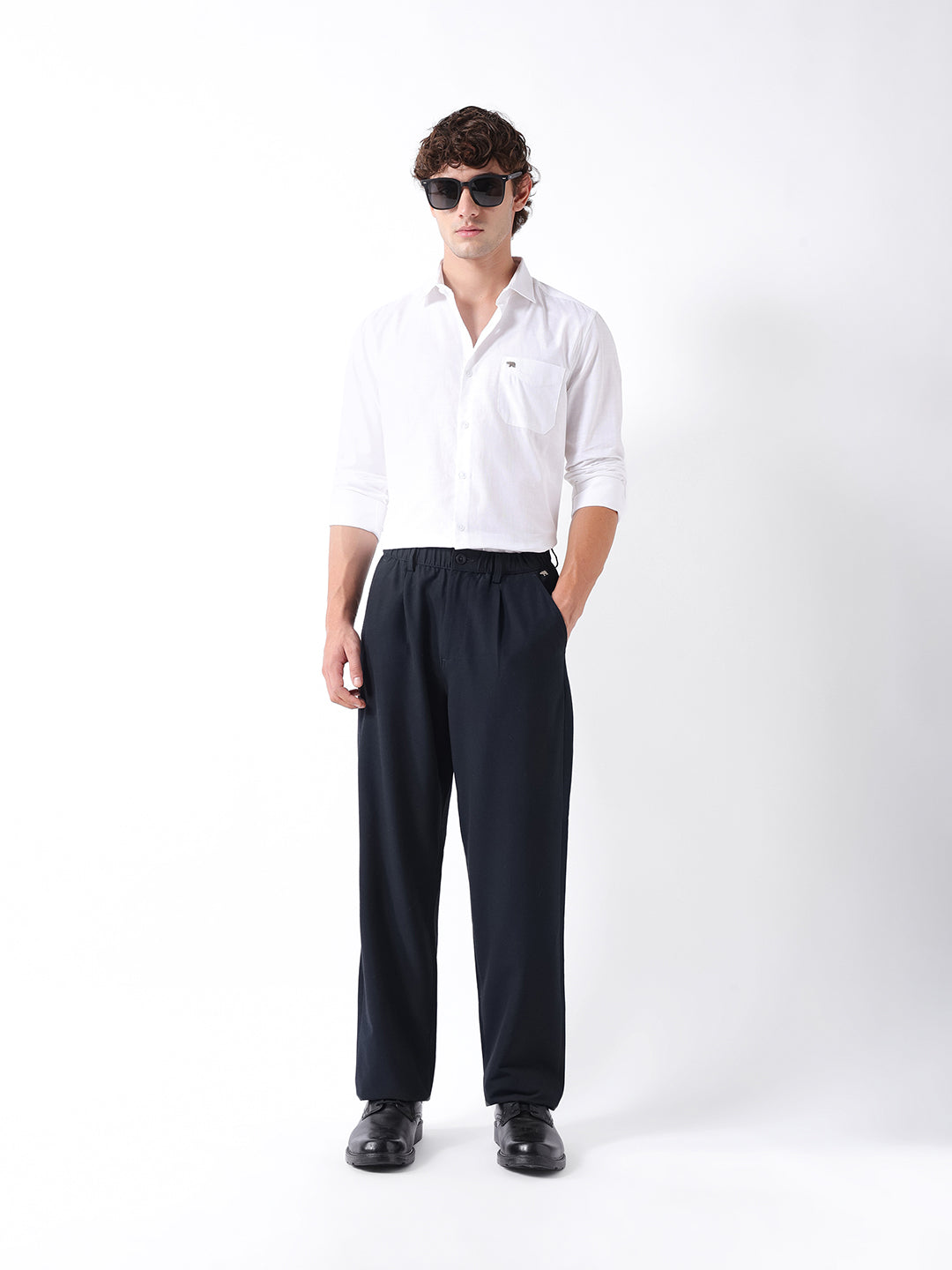 Men Blue Solid Elasticated Casual Trouser