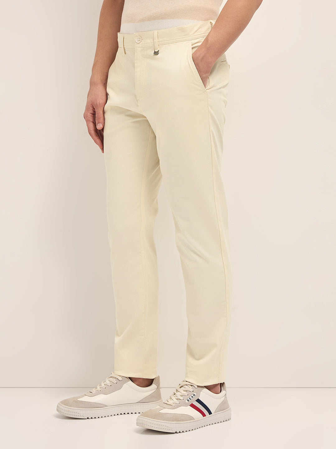 Men Solid Cotton Casual Trouser