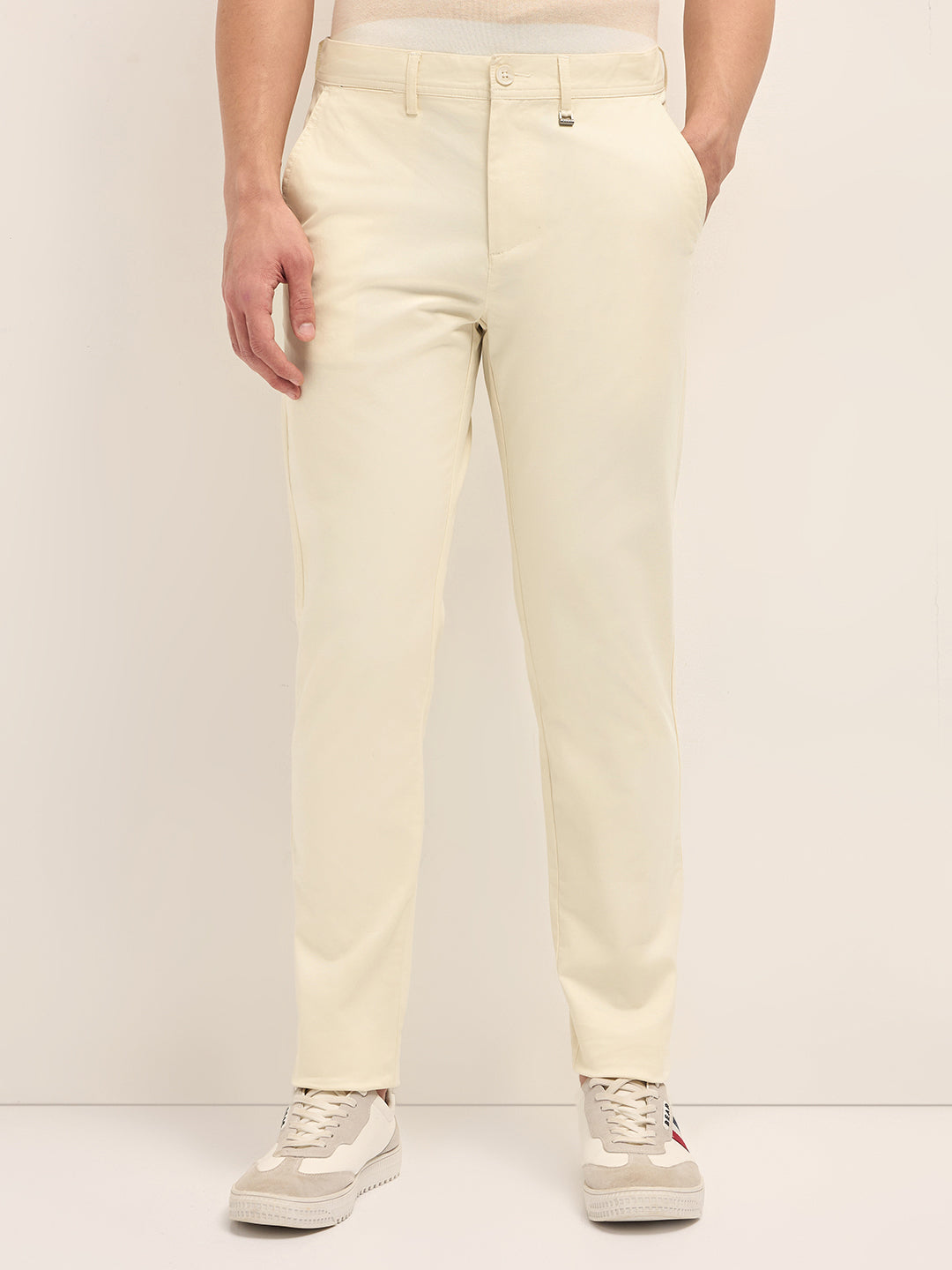 Men Solid Cotton Casual Trouser