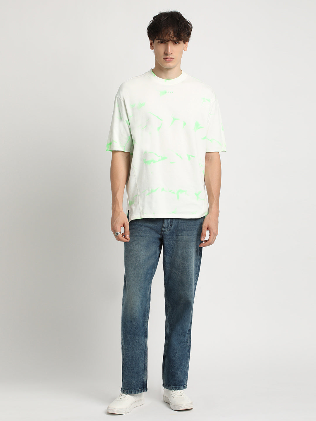 Men Green Tie and Dye Oversized Fit Round Neck T-shirt