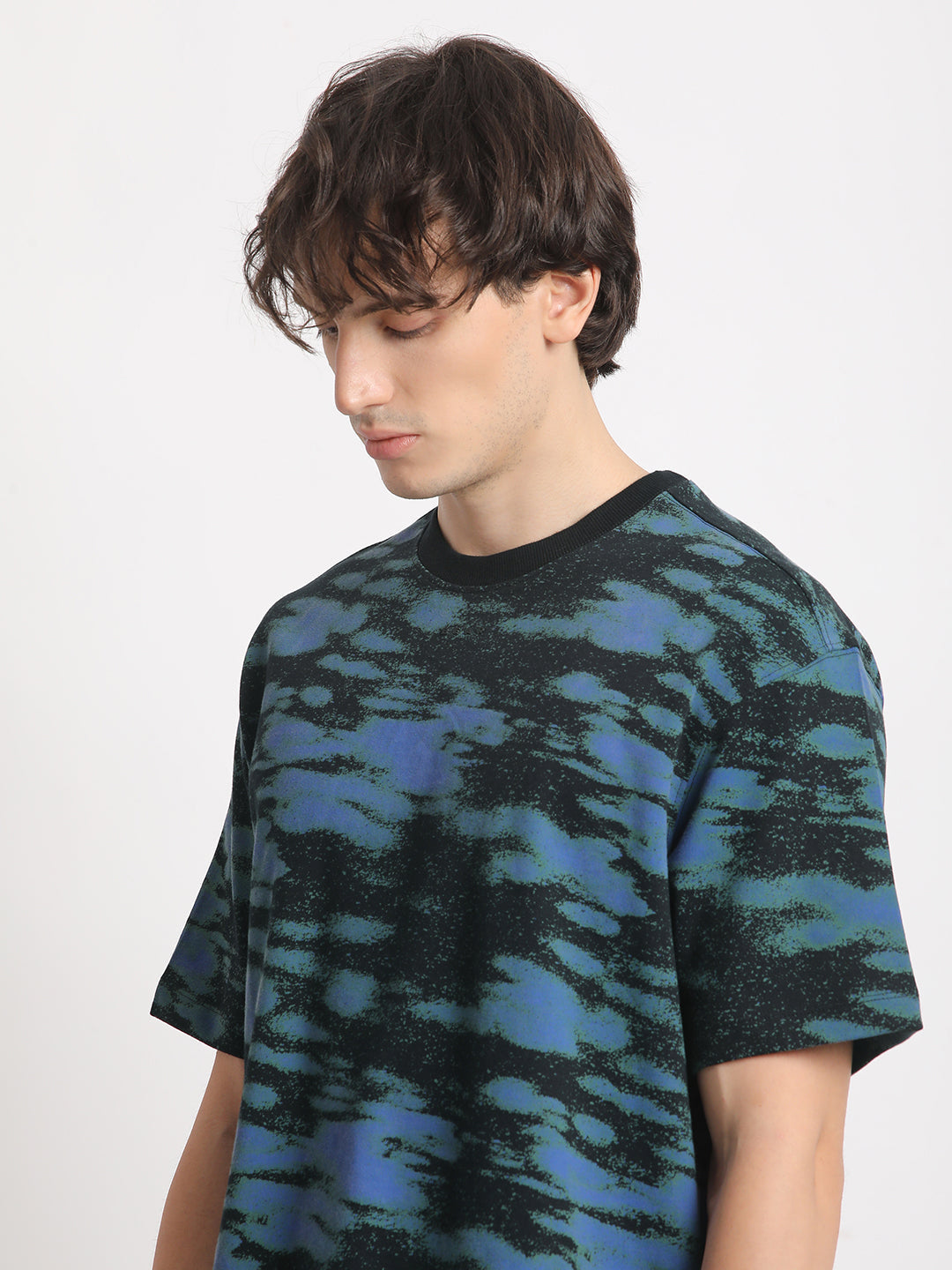 Men Black Printed Oversized Fit Round Neck T-shirt