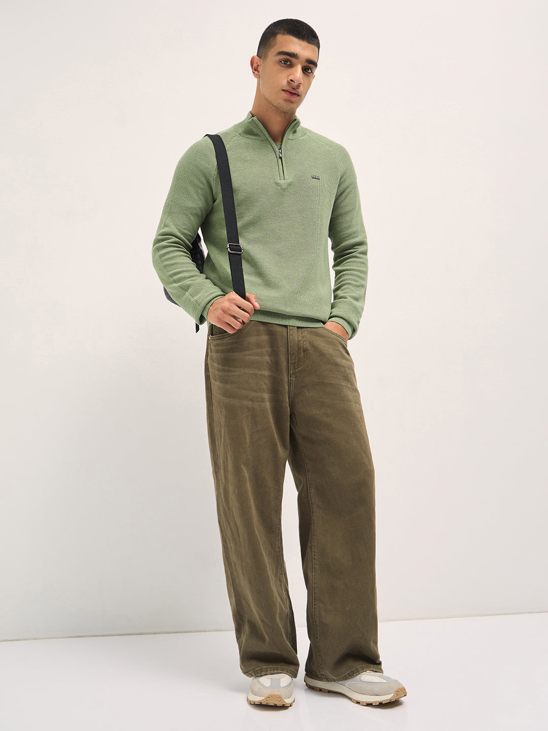 Men Green Cotton Solid T-Shirt