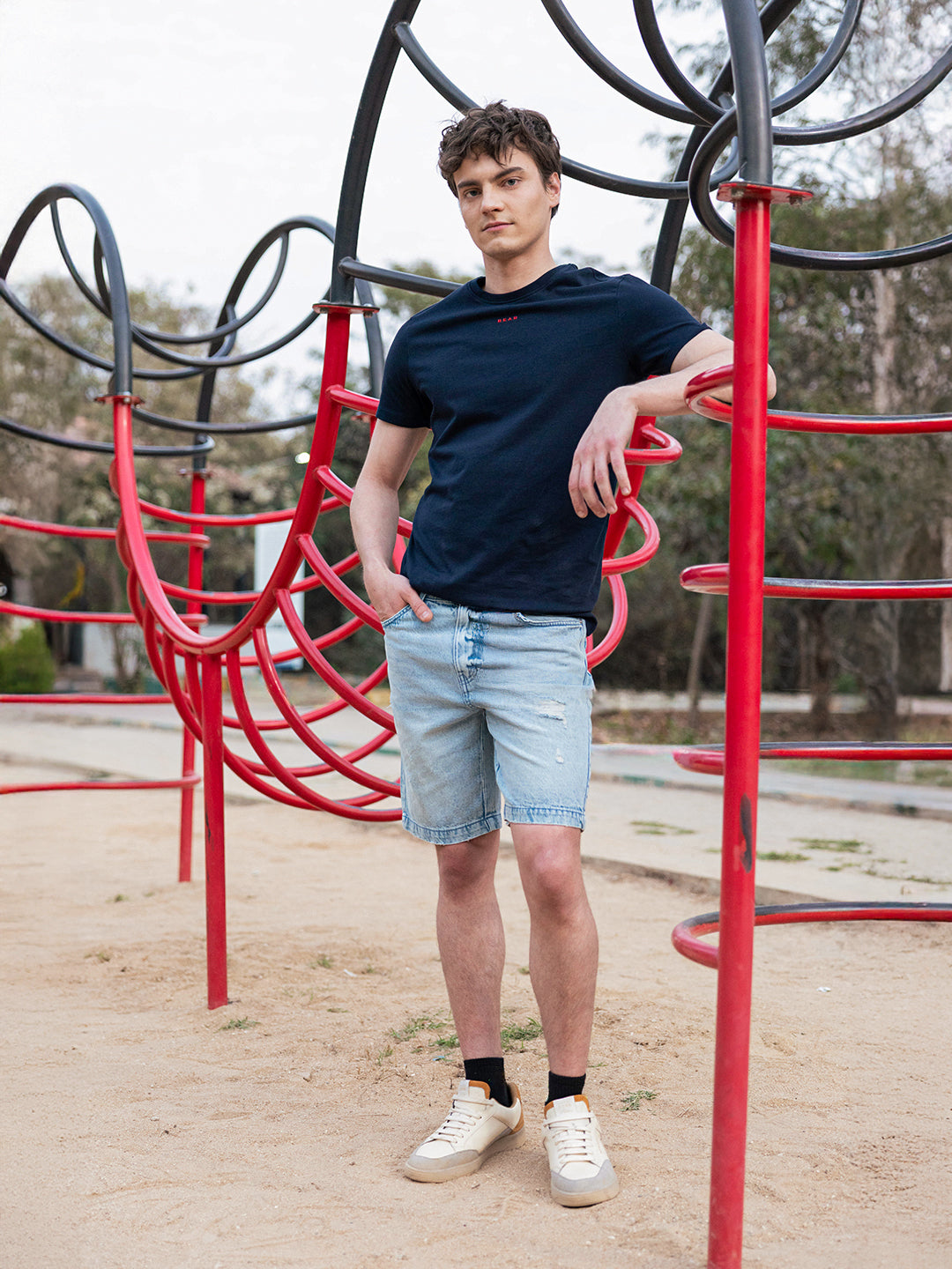 Men Blue Solid Cotton Crew Neck T-Shirt