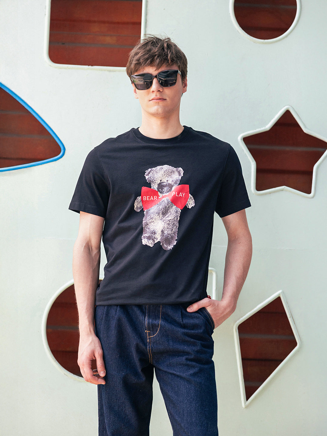 Men Black Graphic Cotton Crew Neck T-Shirt